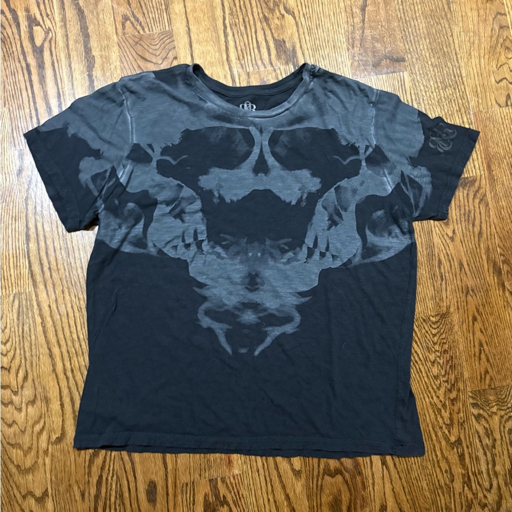 Rock & Republic Black and Gray Skull T-Shirt